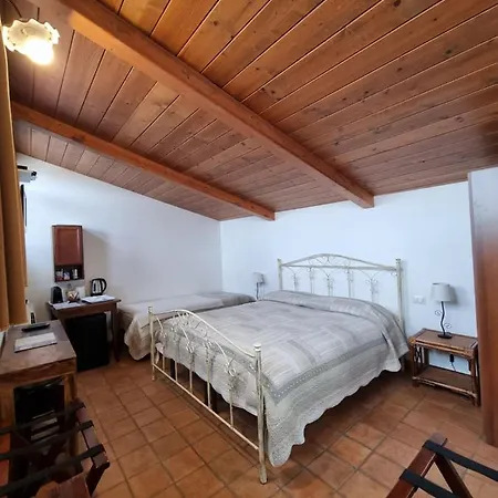 Torretta Ai Sassi Konukevi 2*
