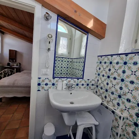 بيت ضيافة Torretta Ai Sassi ماتيرا