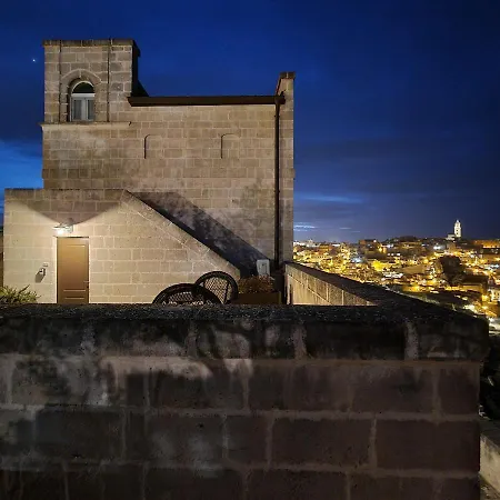 Konukevi Torretta Ai Sassi Matera