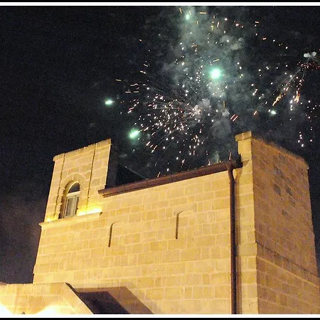 بيت ضيافة Torretta Ai Sassi 4*